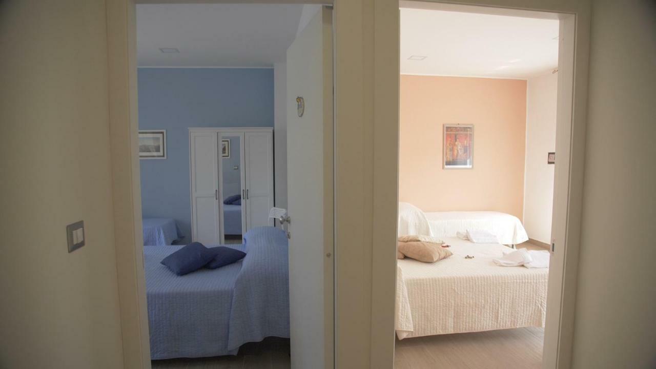 Binario 2 Hotel Сан Джорджо а Кремано Екстериор снимка